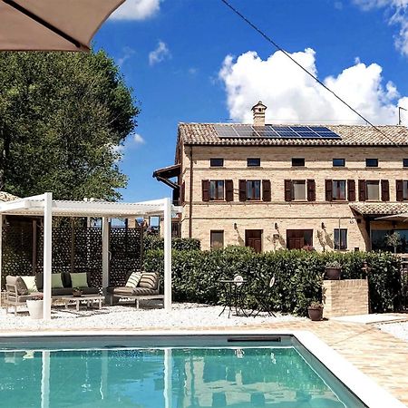 Bed And Breakfast La Vecchia Scuola Montefano Bagian luar foto