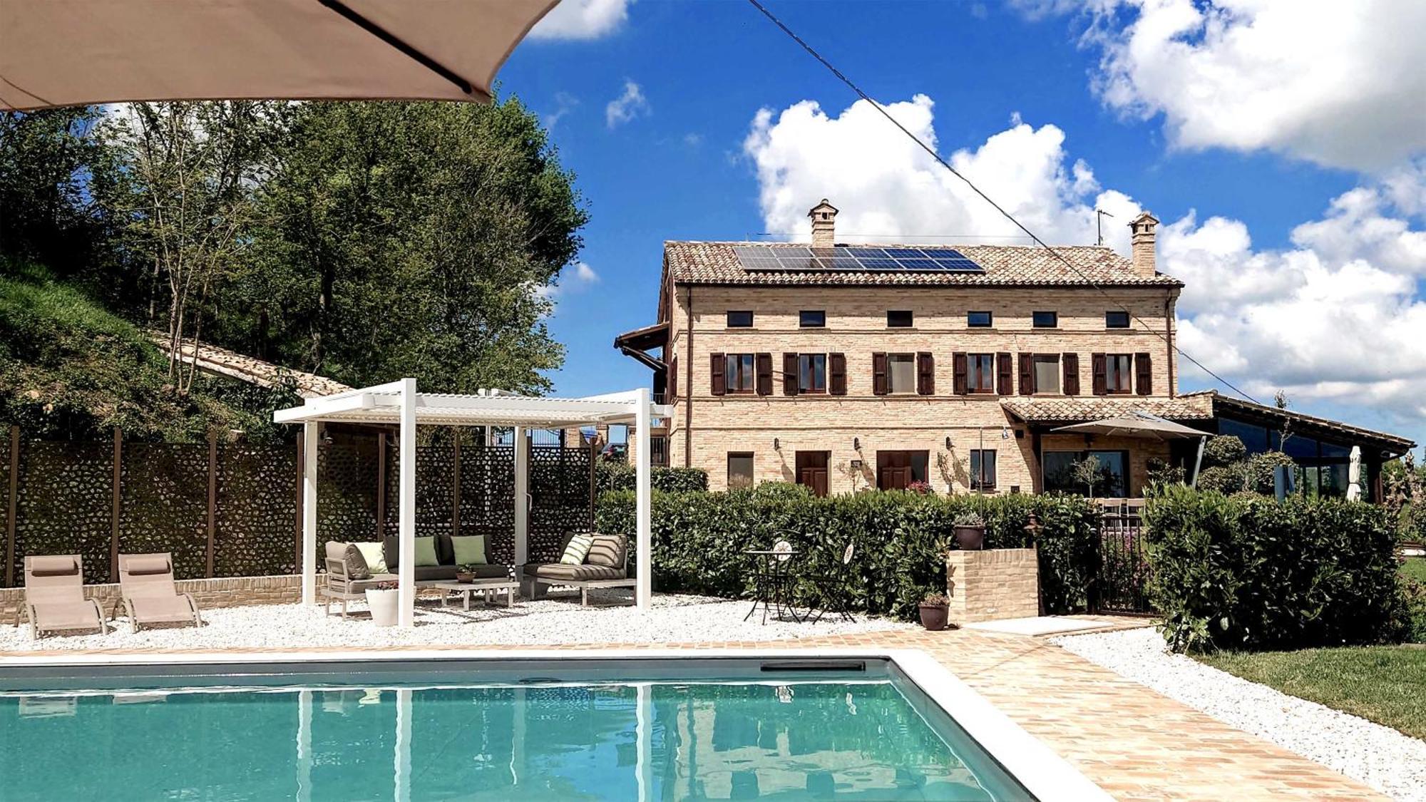 Bed And Breakfast La Vecchia Scuola Montefano Bagian luar foto